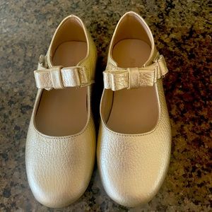 Never been worn girls Elephanito Mary Janes